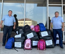 Члены Общественной палаты РД приняли участие в благотворительной акции «Собери ребенка в школу!»