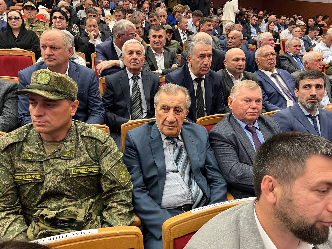 Общественная палата Республики Дагестан VIII созыва коллективно приняла участие в ежегодном Послании  Главы Дагестана Народному Собранию республики.   Мероприятие, которое продлилось более трех часов, прошло 29 мая