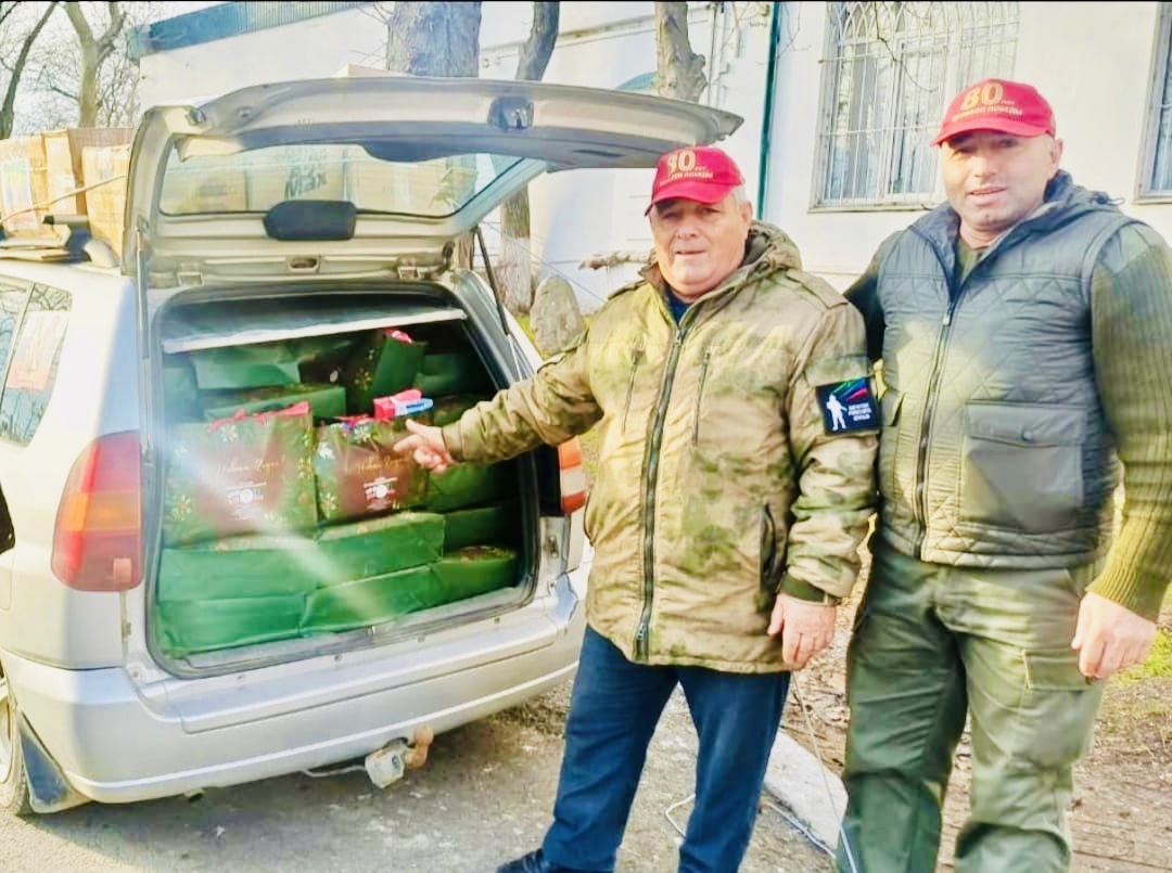 Письма и подарки детям: гуманитарная акция ОП РД в Мелитополе