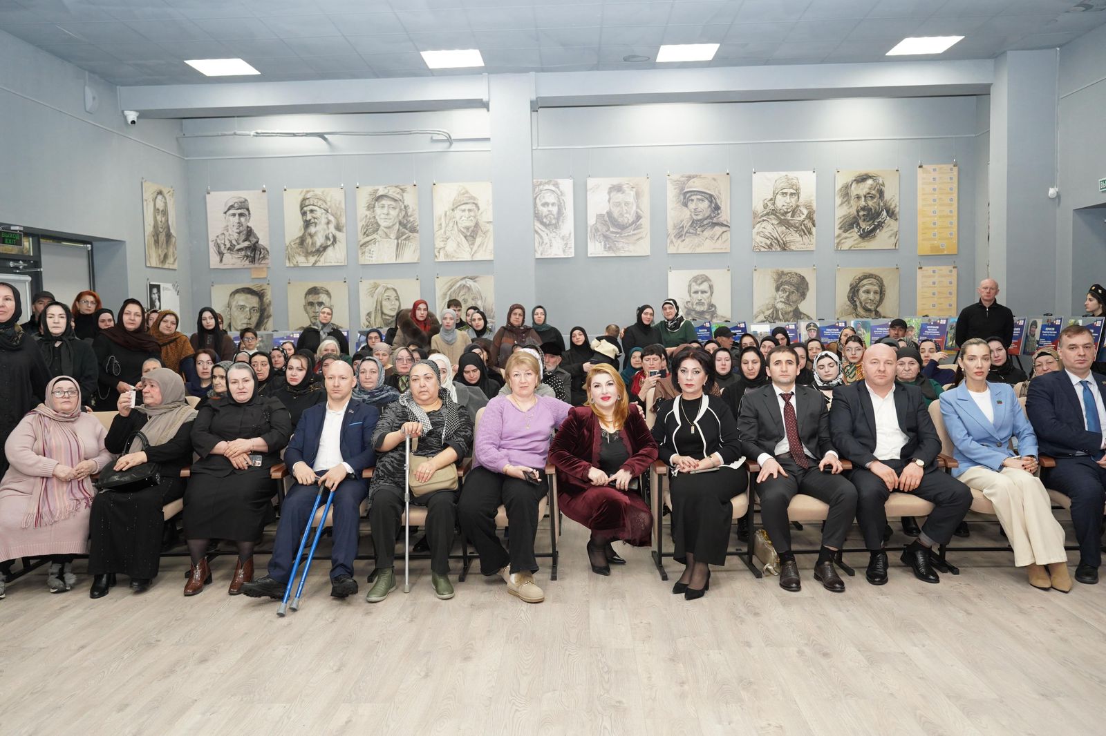 Фотовыставка «Герои без вести не пропадают» прошла в Махачкале