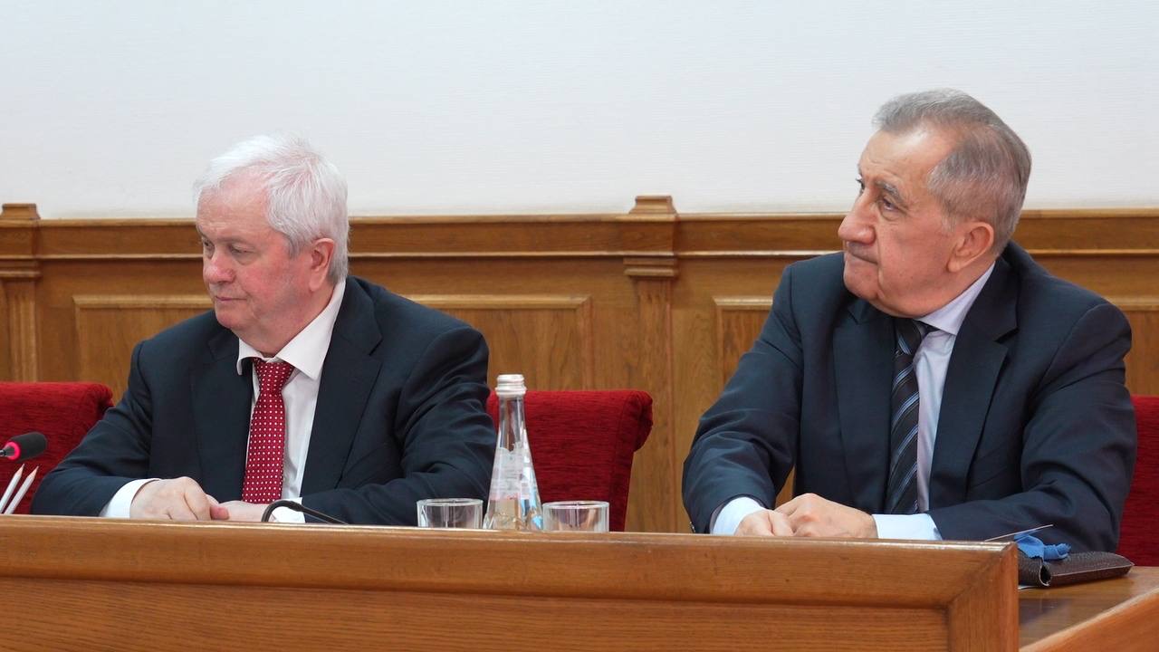 Итоговое заседание Общественной палаты Махачкалы: подведение итогов и ориентиры на развитие