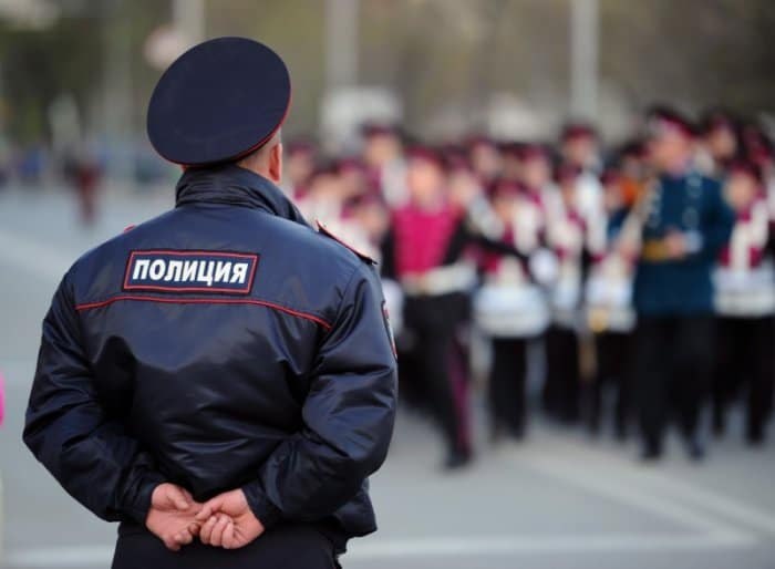 В Дагестане направят более 128 млн рублей на антитеррористическую защиту школ и детских садов.