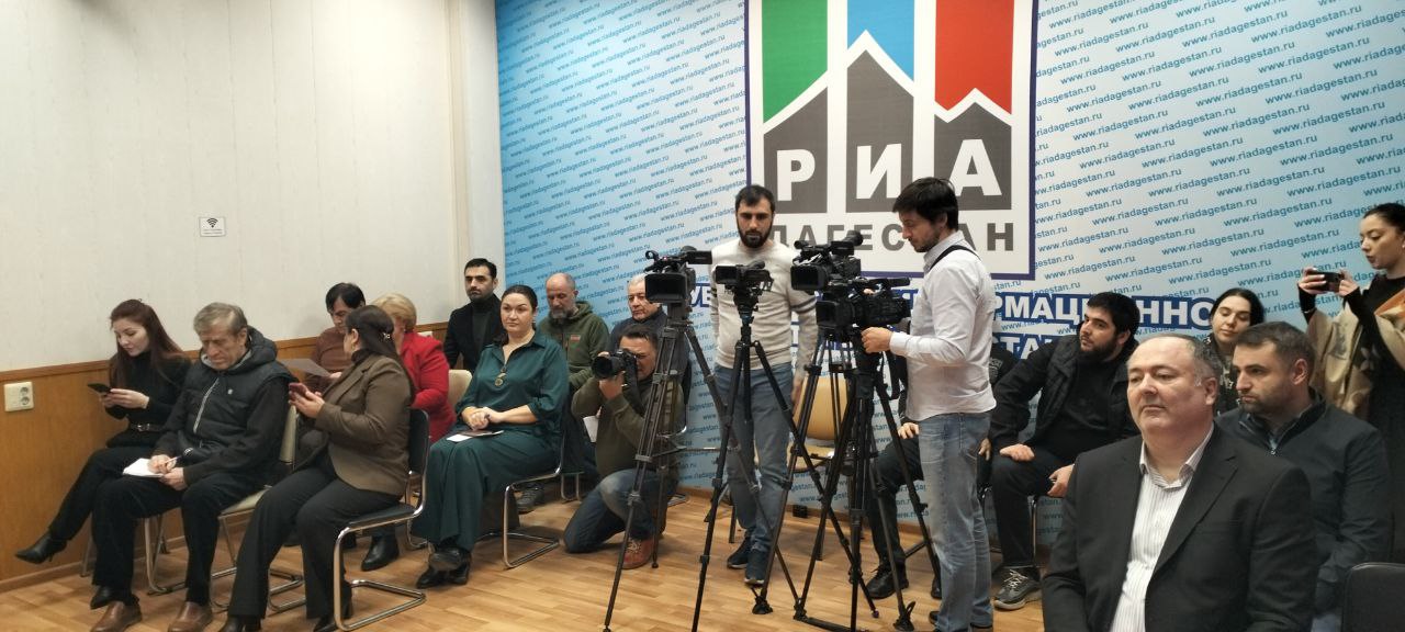 Сабир Сайдумов принял участие в отчётной пресс-конференции ГЖИ РД по итогам работы за 2025 год