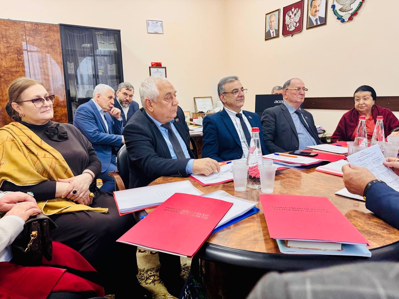 Совет ОП РД: планы на 2026 год, поддержка НКО, награждения и итоги гуманитарной работы в Год защитника Отечества