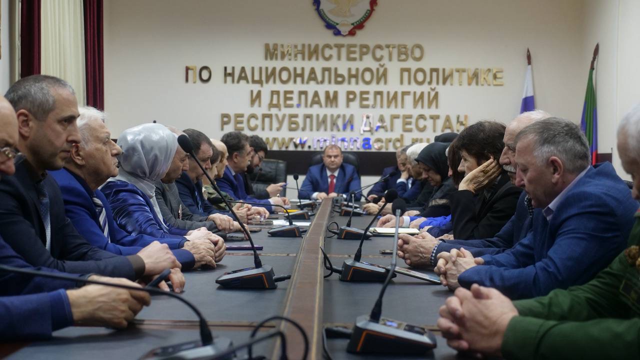 Память, мужество и историческая ответственность: в Дагестане почтили День снятия блокады Ленинграда и память жертв Холокоста