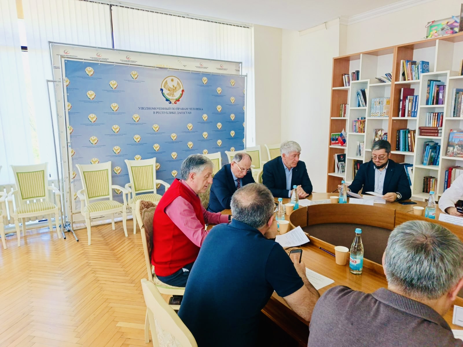 Члены Общественной палаты Дагестана приняли участие в общественном слушании по актуальным вопросам ЖКХ