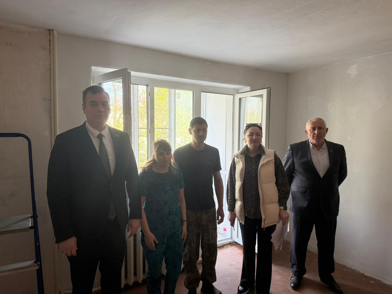 Общественная палата Дагестана продолжает контроль за обеспечением жильём детей-сирот