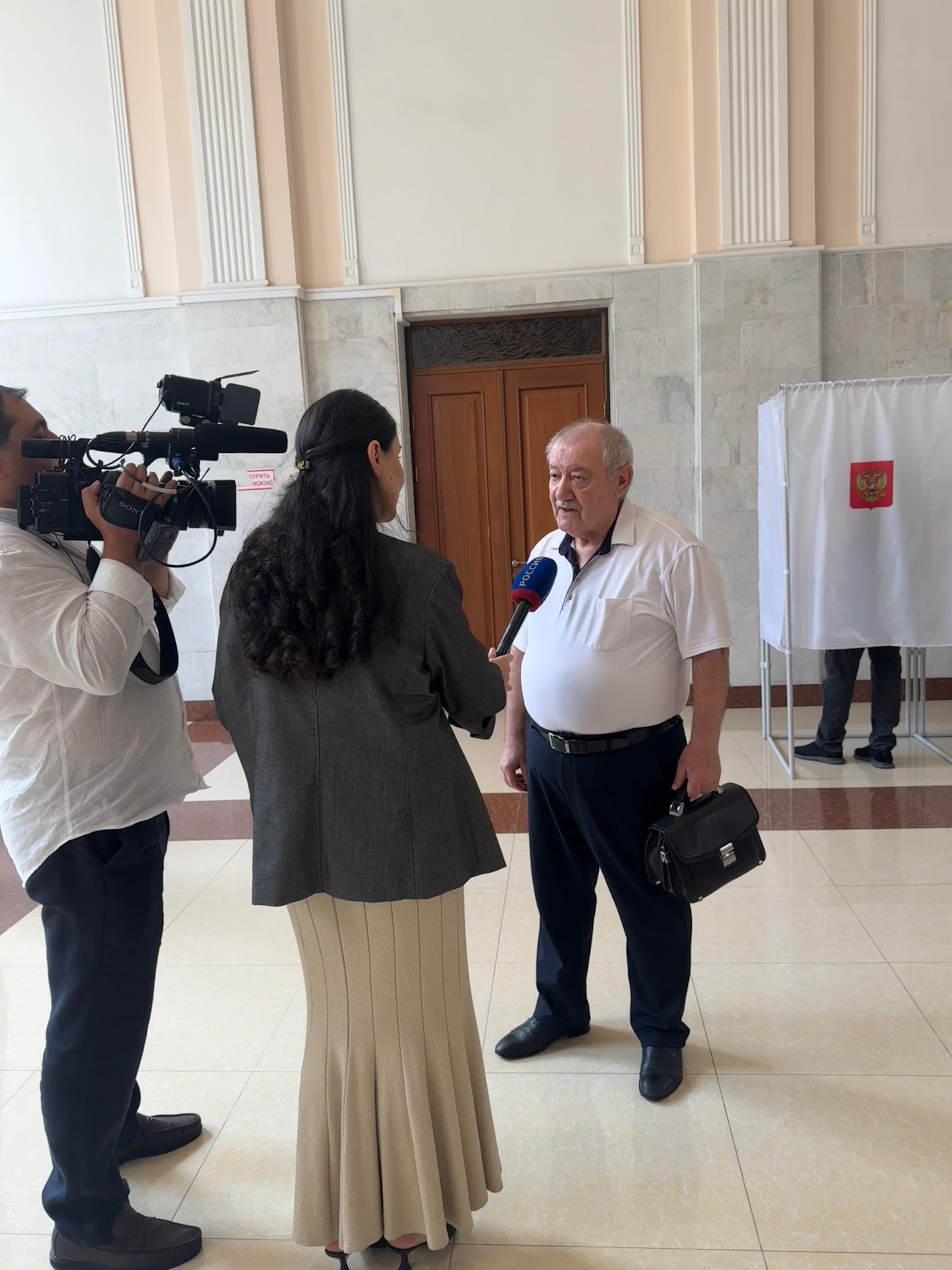 Председатель Общественной палаты Республики Дагестан выполнил свой гражданский долг