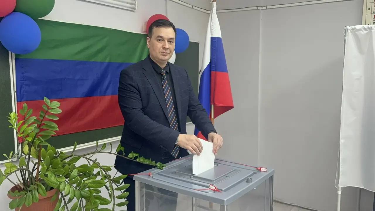Члены регионального общественного штаба приняли участие в выборах