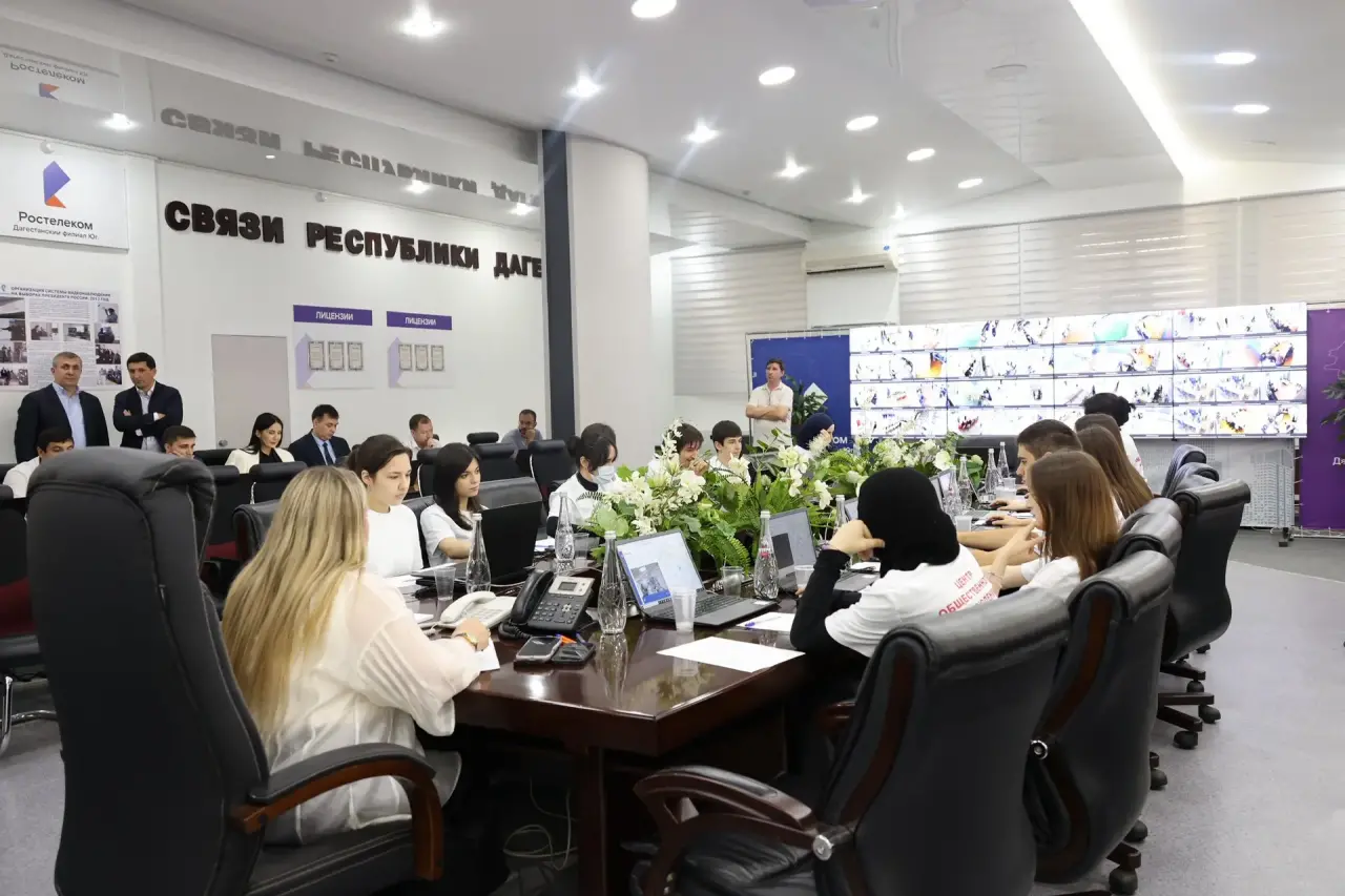 Фёдор Щукин посетил Центр общественного наблюдения в Махачкале.